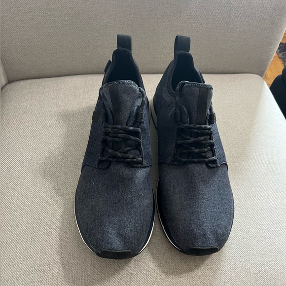 Men’s Roots shoes - Picture 7 of 7